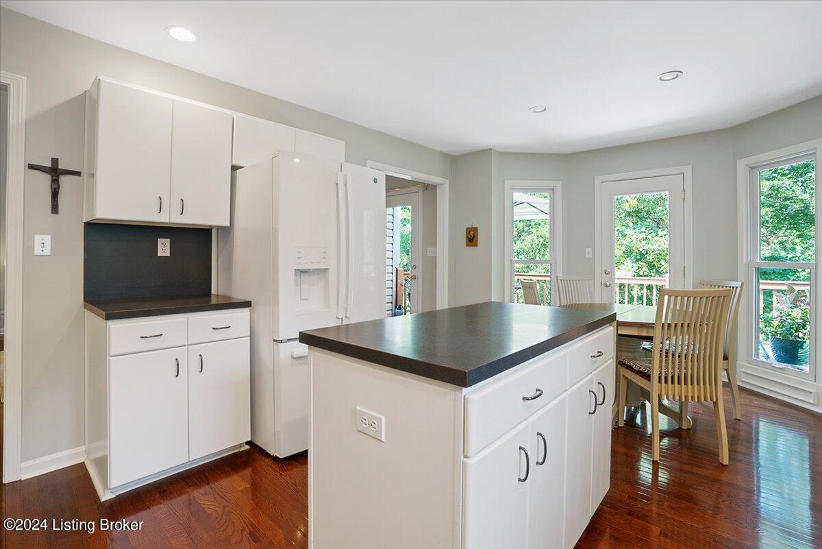8313 Running Spring Drive Louisville, KY 40241 - Photo 7 of 47 Eat-in kitchen