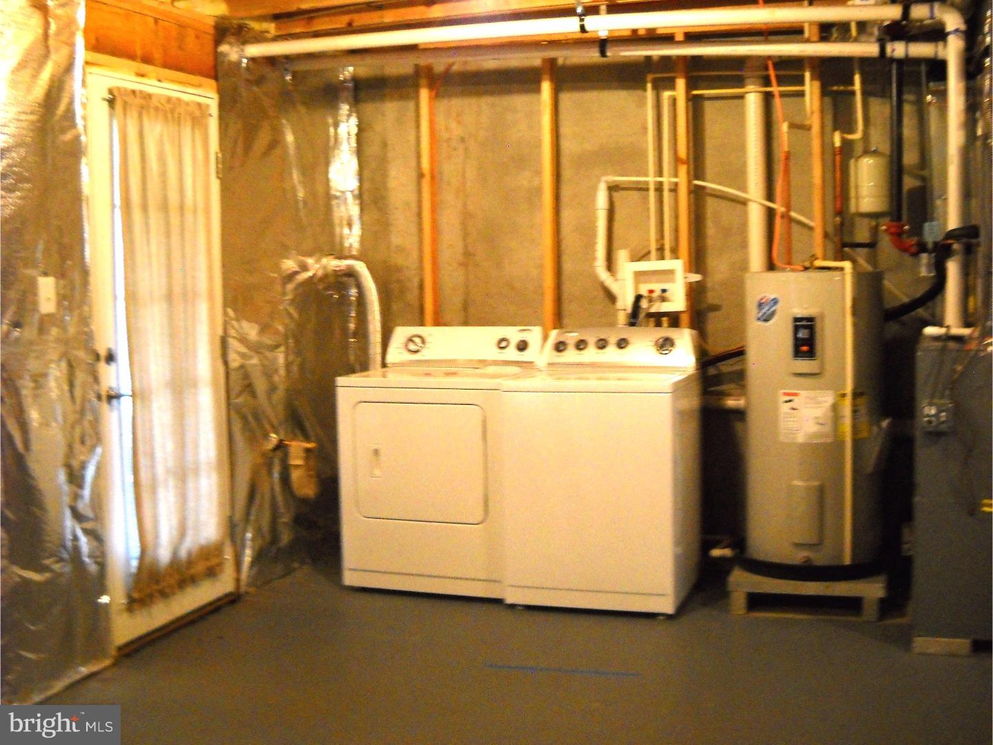 3205 Orchard View Road Reading, PA 19606 - Photo 5 of 23