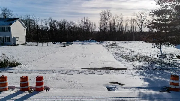 $59,900 | 373 Buttonwood Drive, Greece, NY 14468