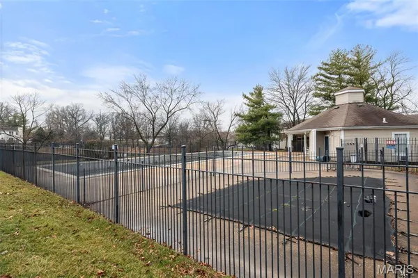 $120,000 | 14295 Riverfront Drive, Florissant, MO 63034