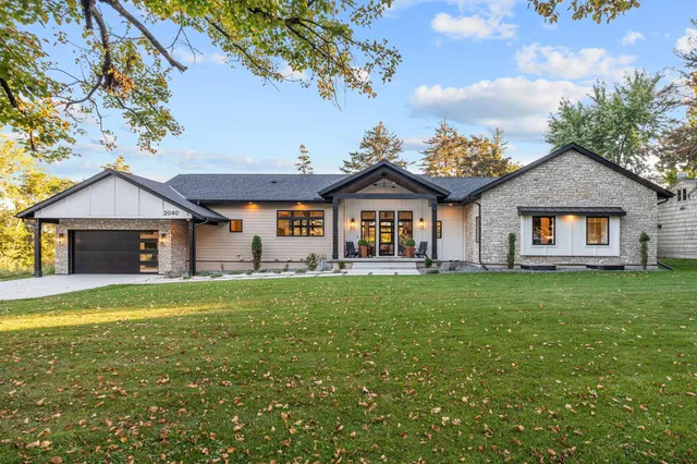 $1,750,000 | 2040 Edgcumbe Road, St. Paul, MN 55116