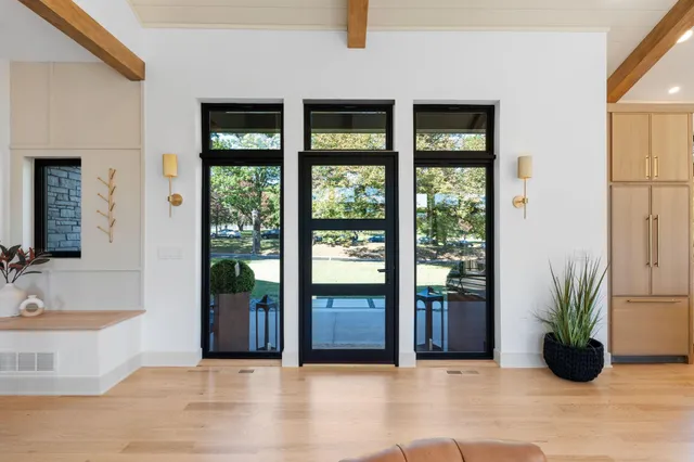 $1,750,000 | 2040 Edgcumbe Road, St. Paul, MN 55116