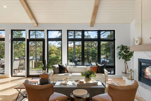 $1,750,000 | 2040 Edgcumbe Road, St. Paul, MN 55116