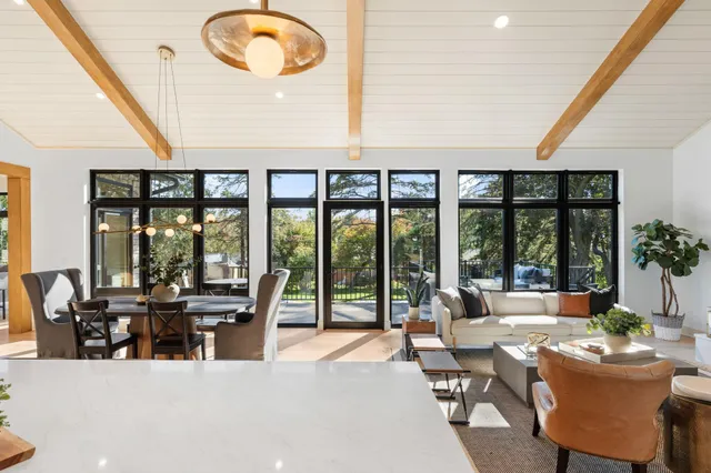 $1,750,000 | 2040 Edgcumbe Road, St. Paul, MN 55116