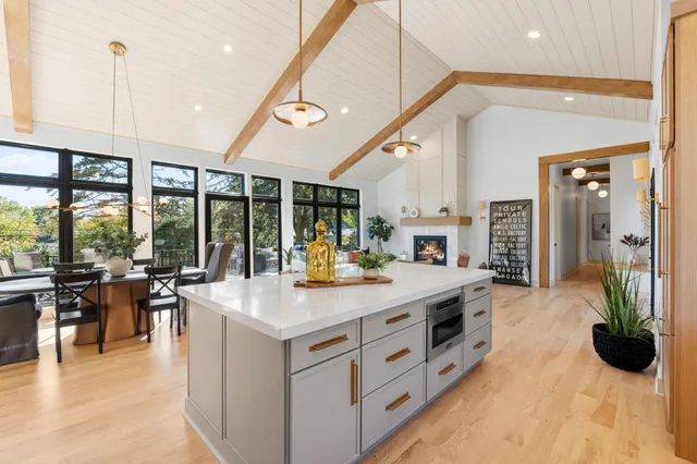 $1,750,000 | 2040 Edgcumbe Road, St. Paul, MN 55116