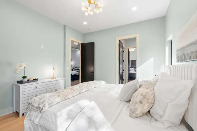 $1,750,000 | 2040 Edgcumbe Road, St. Paul, MN 55116