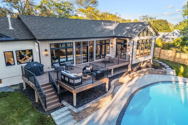 $1,750,000 | 2040 Edgcumbe Road, St. Paul, MN 55116