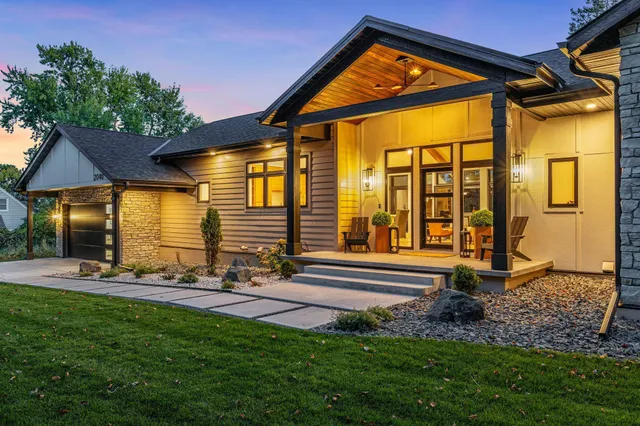 $1,750,000 | 2040 Edgcumbe Road, St. Paul, MN 55116