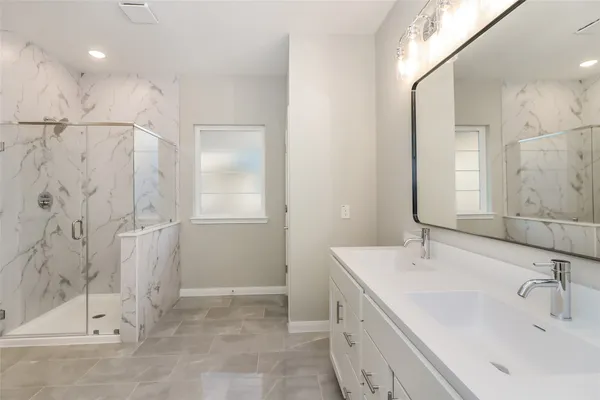 $2,150 | 9910 Clark Road, Unit B, Houston, TX 77076