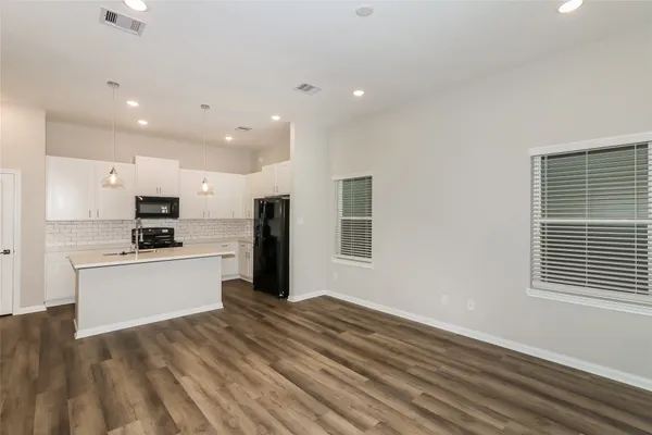 $2,150 | 9910 Clark Road, Unit B, Houston, TX 77076