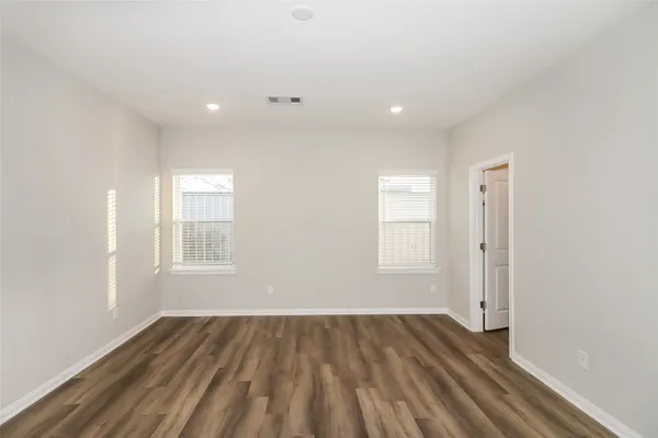 $2,150 | 9910 Clark Road, Unit B, Houston, TX 77076