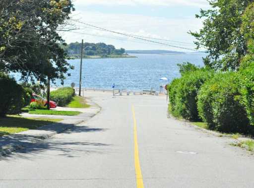 78 Bay Road Barrington, RI 02806 - Photo 6 of 12 Other.