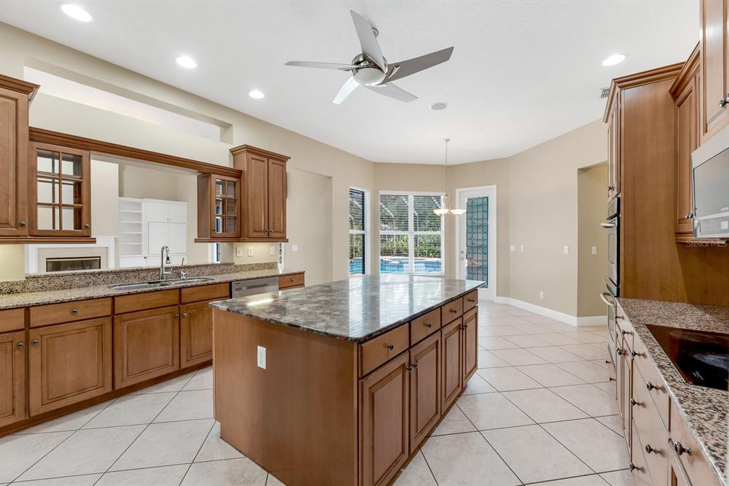 6023 Kestrel Point Avenue Lithia, FL 33547 - Photo 16 of 47