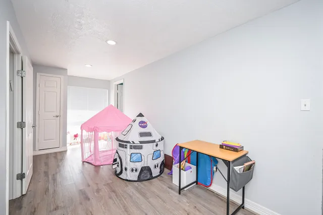 $659,000 | 11811 Braesridge Drive, Houston, TX 77071