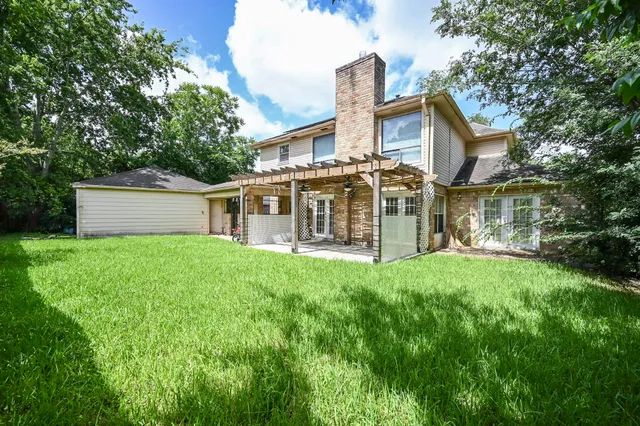 $659,000 | 11811 Braesridge Drive, Houston, TX 77071