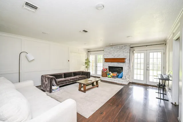 $659,000 | 11811 Braesridge Drive, Houston, TX 77071