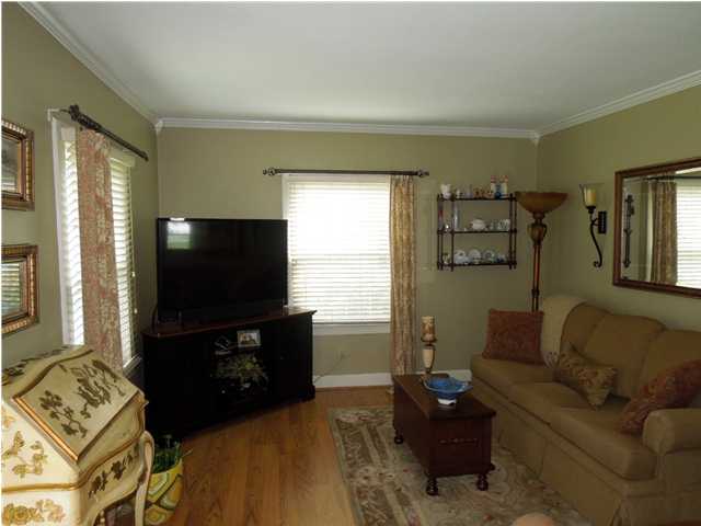 1035 Hurst Street East Ridge, TN 37412 - Photo 2 of 26 Additional Photo