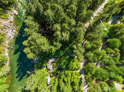 $760,000 | 11857 Tye River Road Northeast, Skykomish, WA 98288