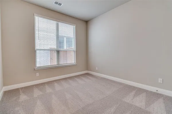 $2,150 | 1319 Beach Boulevard, Sherman, TX 75090