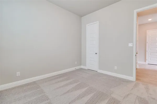 $2,150 | 1319 Beach Boulevard, Sherman, TX 75090