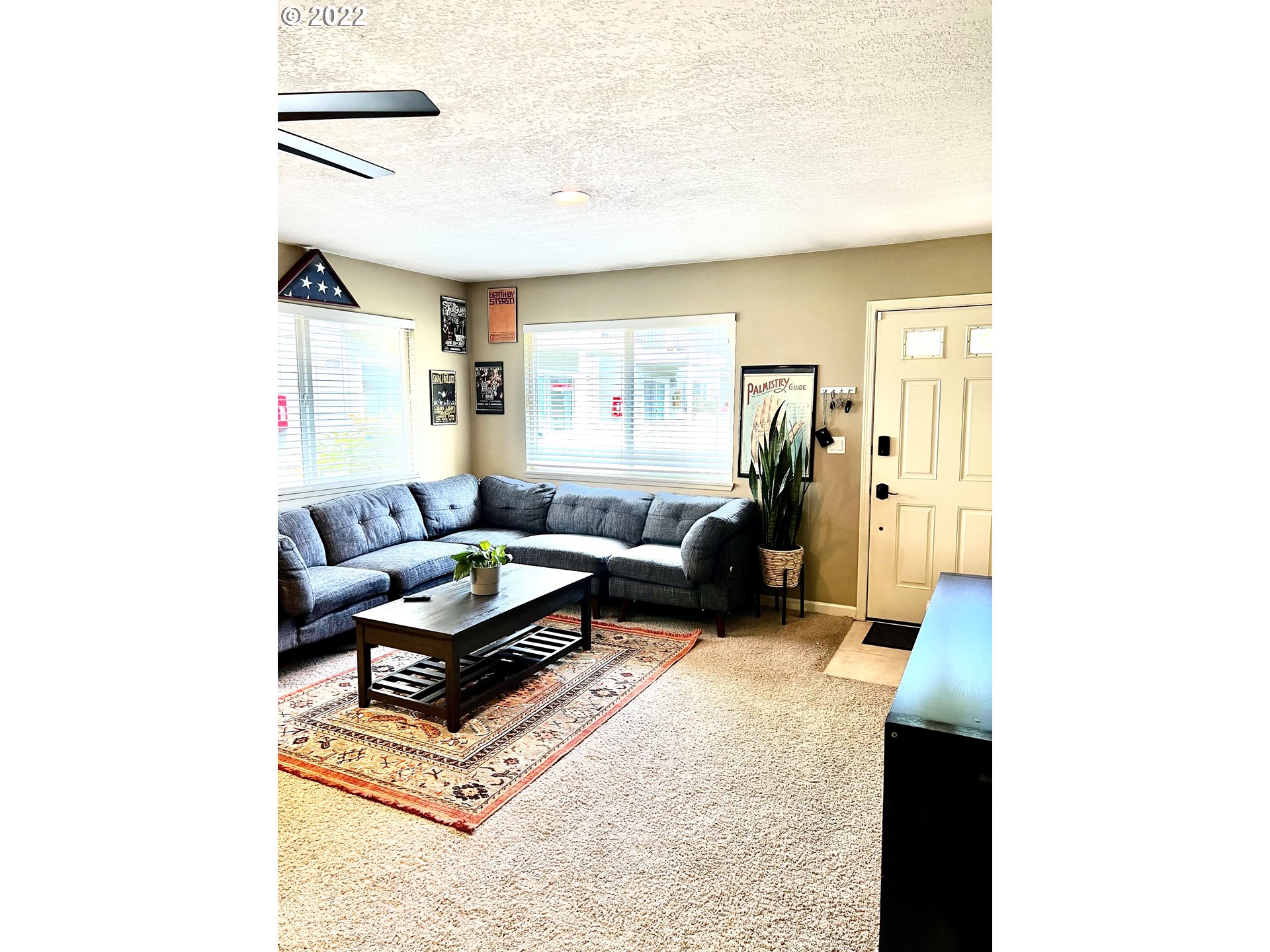 2531 Southwest Spring Garden Street, Unit 14 Portland, OR 97219 - Photo 5 of 23 Gallery Image 5