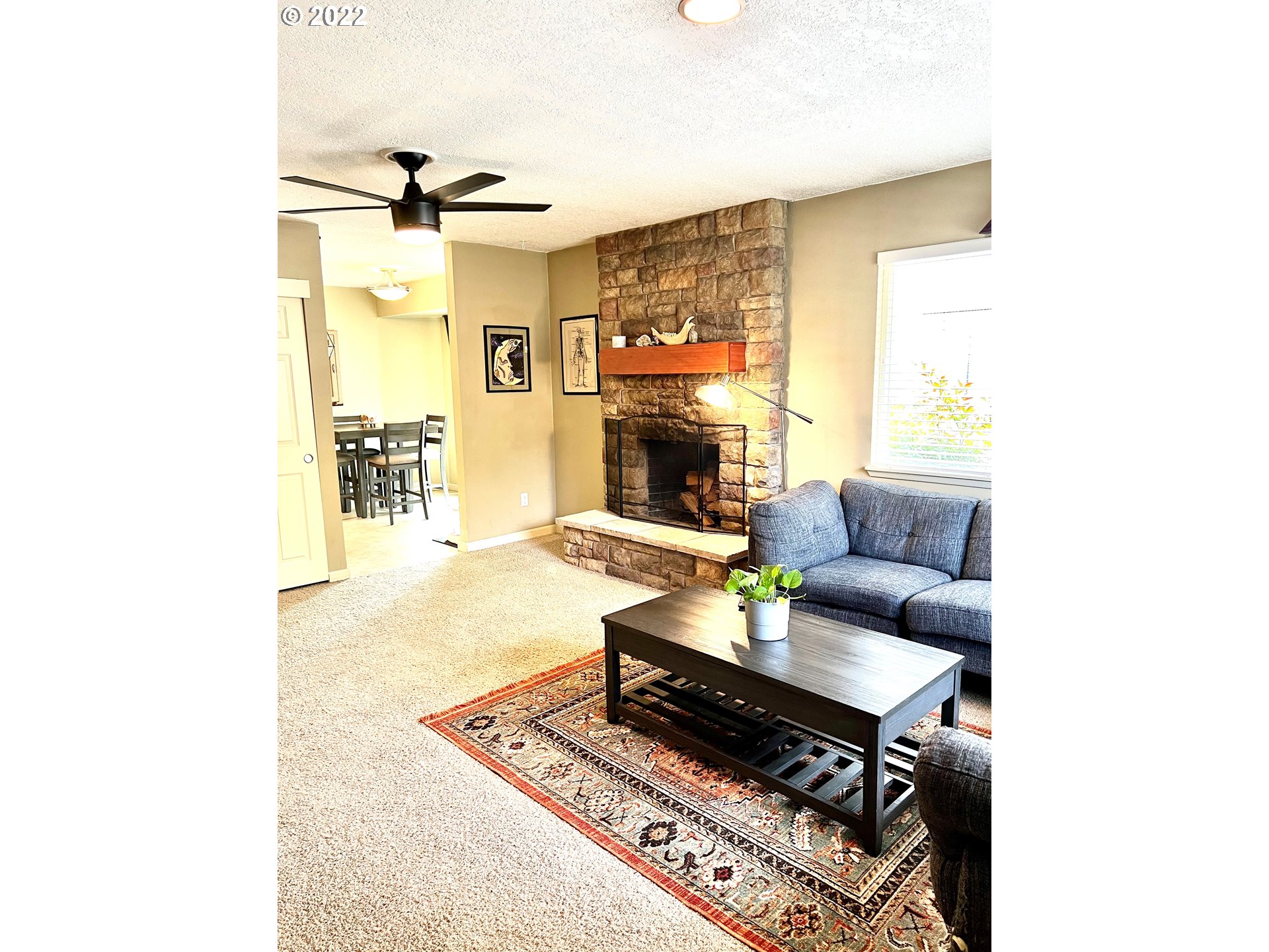2531 Southwest Spring Garden Street, Unit 14 Portland, OR 97219 - Photo 6 of 23 Gallery Image 6