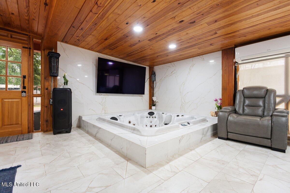 348 Lakeview Road Ridgeland, MS 39157 - Photo 18 of 29 3HTP7013