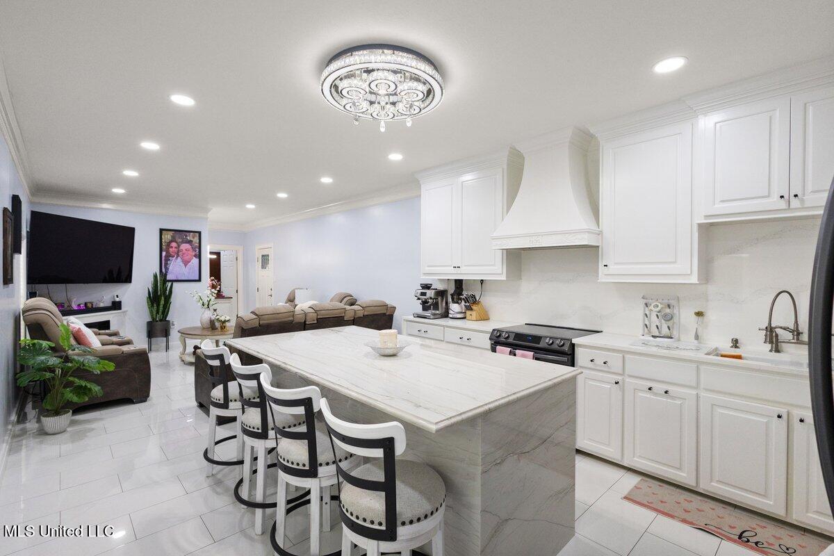 348 Lakeview Road Ridgeland, MS 39157 - Photo 2 of 29 3HTP7037