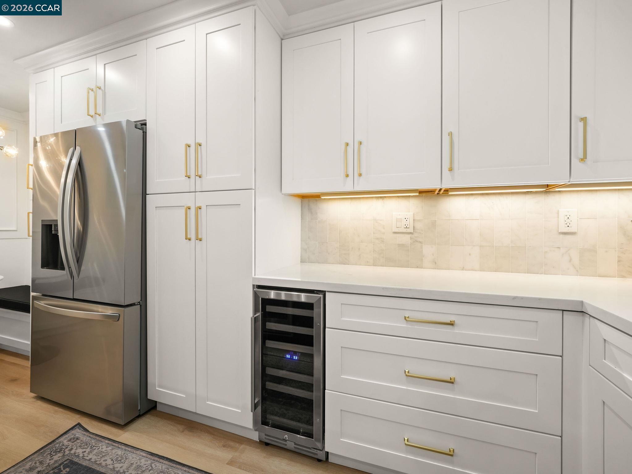 1622 San Luis Road Walnut Creek, CA 94597 - Photo 13 of 29 a kitchen with appliances and cabinets