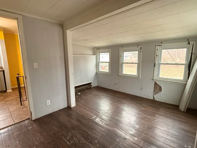 $65,000 | 5417 10th Avenue, Moline, IL 61265