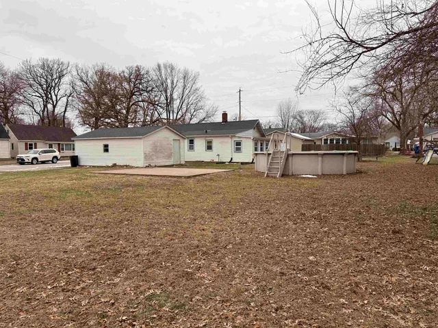 $65,000 | 5417 10th Avenue, Moline, IL 61265