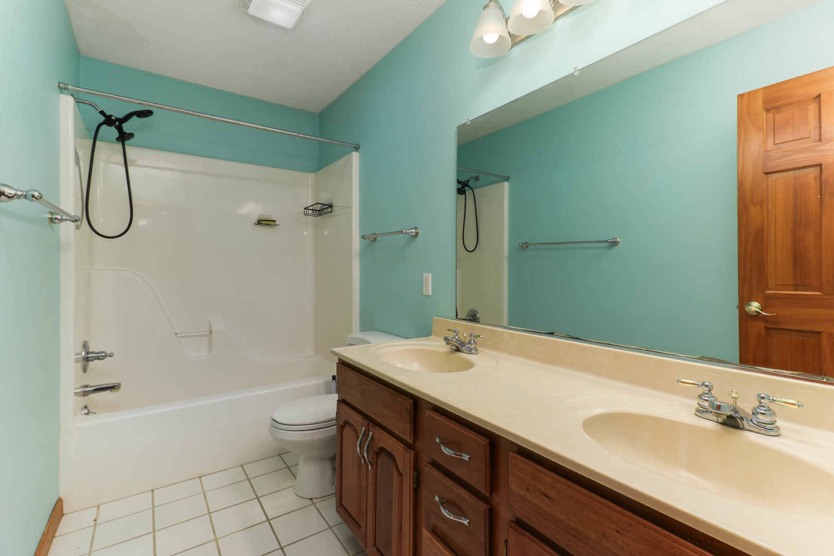 404 Sunset Drive Colfax, IL 61728 - Photo 23 of 33