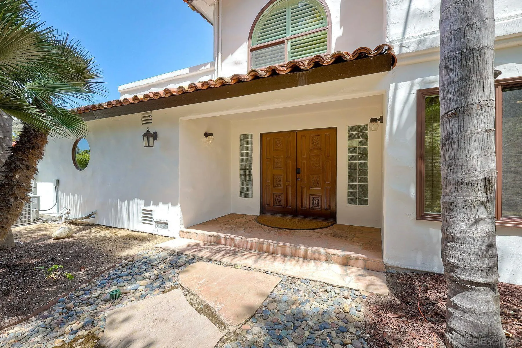 1408 Caudor Street Encinitas, CA 92024 - Photo 14 of 75 a view of a house with a patio