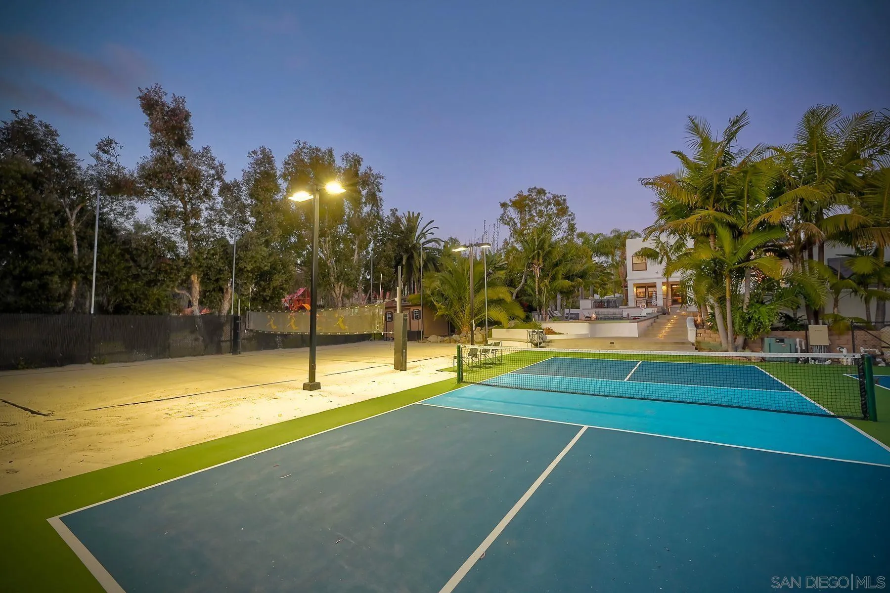 1408 Caudor Street Encinitas, CA 92024 - Photo 5 of 75