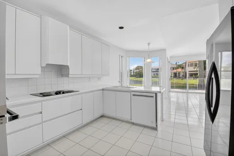 $2,999,000 | 5768 Harrington Way, Boca Raton, FL 33496