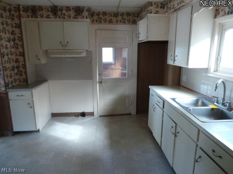 2811 8th Street Northwest Canton, OH 44708 - Photo 6 of 6 Gallery Image 6