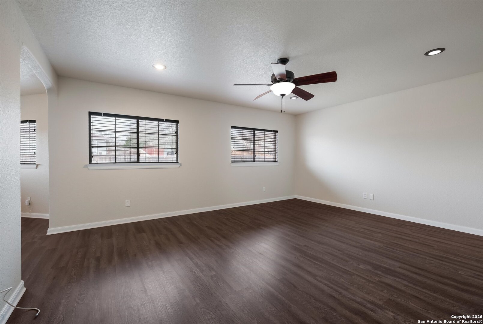 233 Springtree Trail Cibolo, TX 78108 - Photo 15 of 31