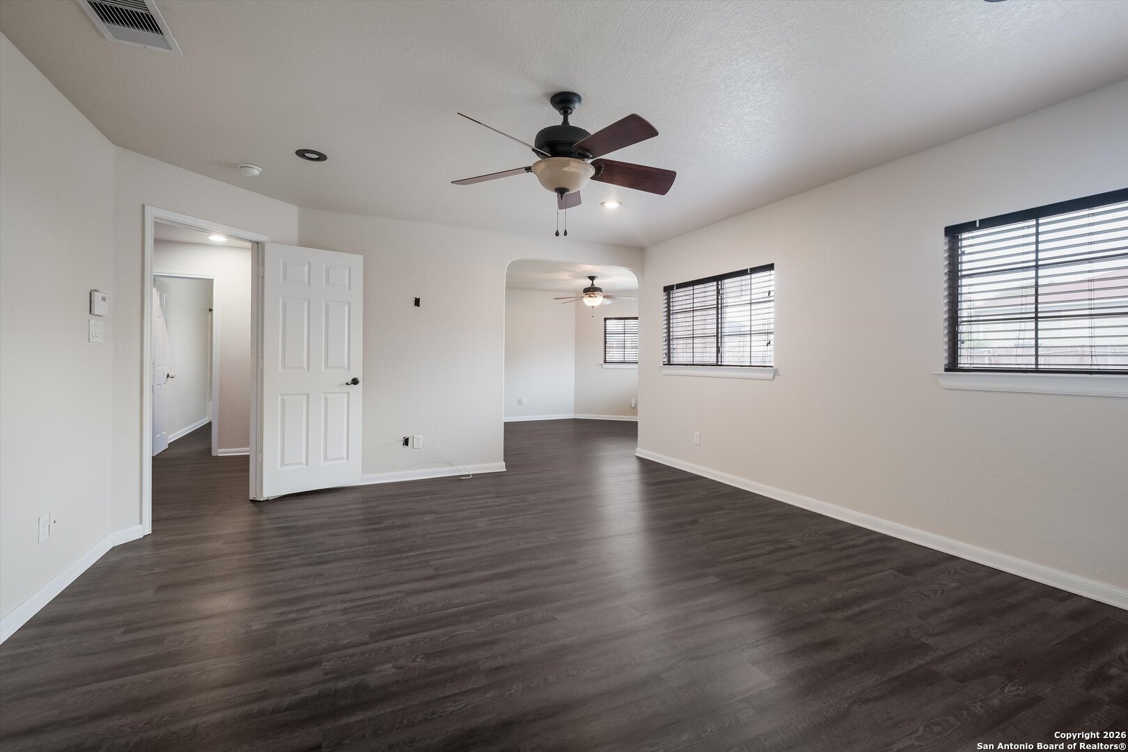 233 Springtree Trail Cibolo, TX 78108 - Photo 16 of 31