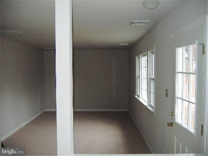228 West Virginia Road Browns Mills, NJ 08015 - Photo 4 of 8 Gallery Image 4