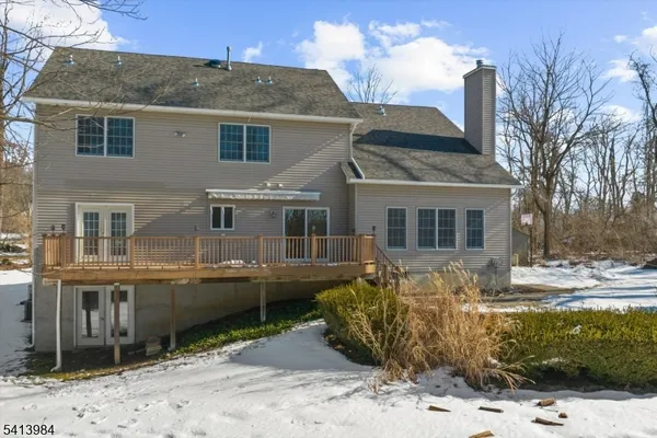 $825,000 | 205 Hogan Court, Asbury, NJ 08802