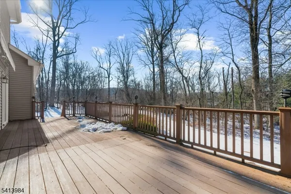 $825,000 | 205 Hogan Court, Asbury, NJ 08802