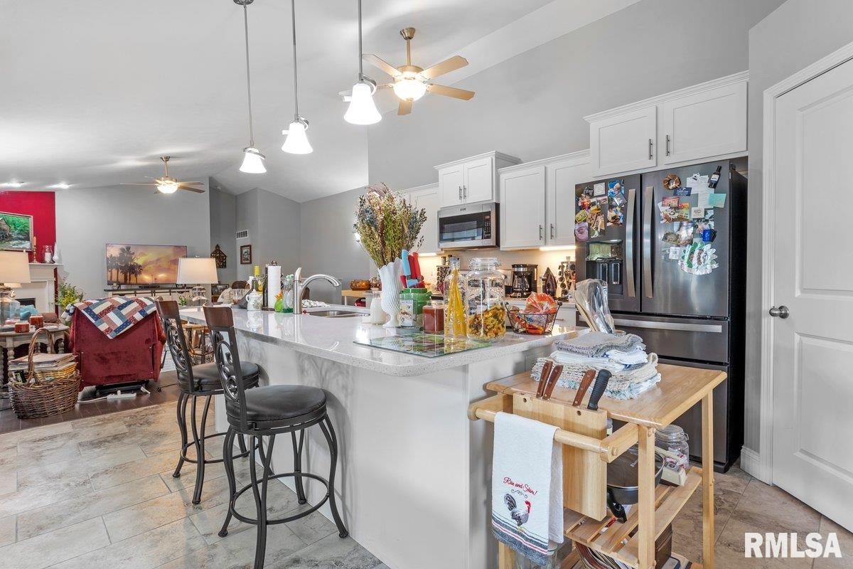 1701 Providence Lane Springfield, IL 62711 - Photo 12 of 41