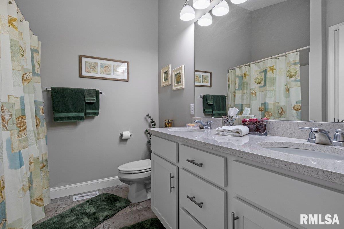 1701 Providence Lane Springfield, IL 62711 - Photo 29 of 41