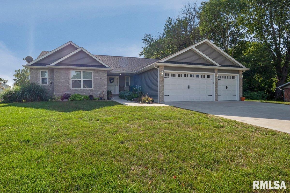 1701 Providence Lane Springfield, IL 62711 - Photo 38 of 41