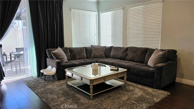 $3,750 | 12442 Sonoma Drive, Pacoima, CA 91331