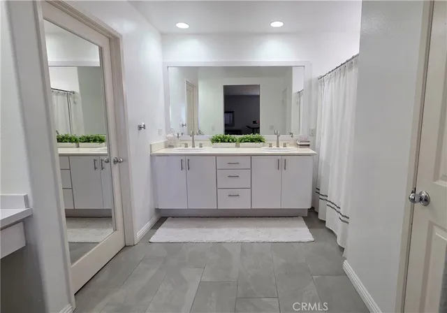 $3,750 | 12442 Sonoma Drive, Pacoima, CA 91331