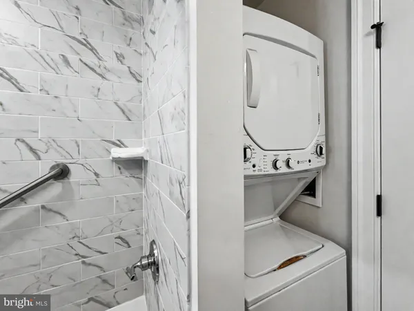 $2,000 | 1 Pennsylvania Avenue, Unit 1, Wayne, PA 19087
