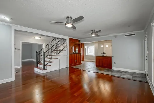 $525,000 | 4804 Chateau Drive, Metairie, LA 70002