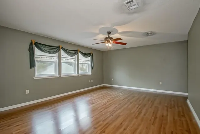 $550,000 | 4804 Chateau Drive, Metairie, LA 70002