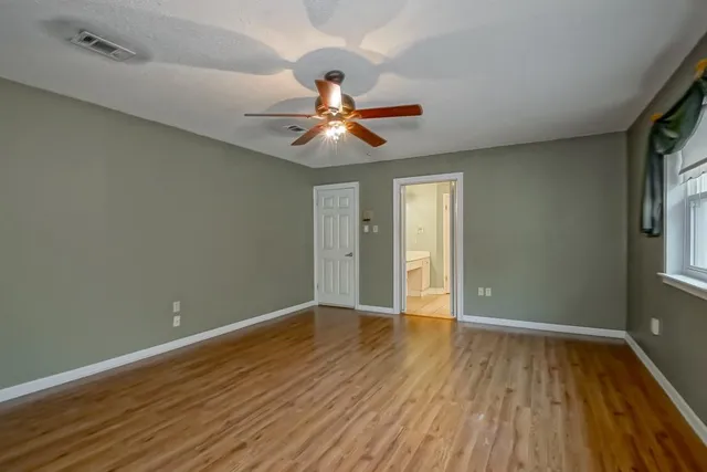 $550,000 | 4804 Chateau Drive, Metairie, LA 70002